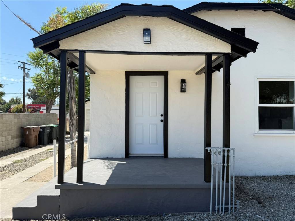Colton, CA 92324,817 Orange Grove AVE