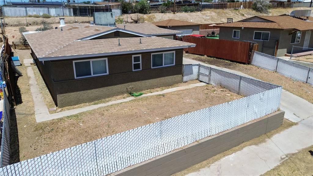 Barstow, CA 92311,660 Elm DR