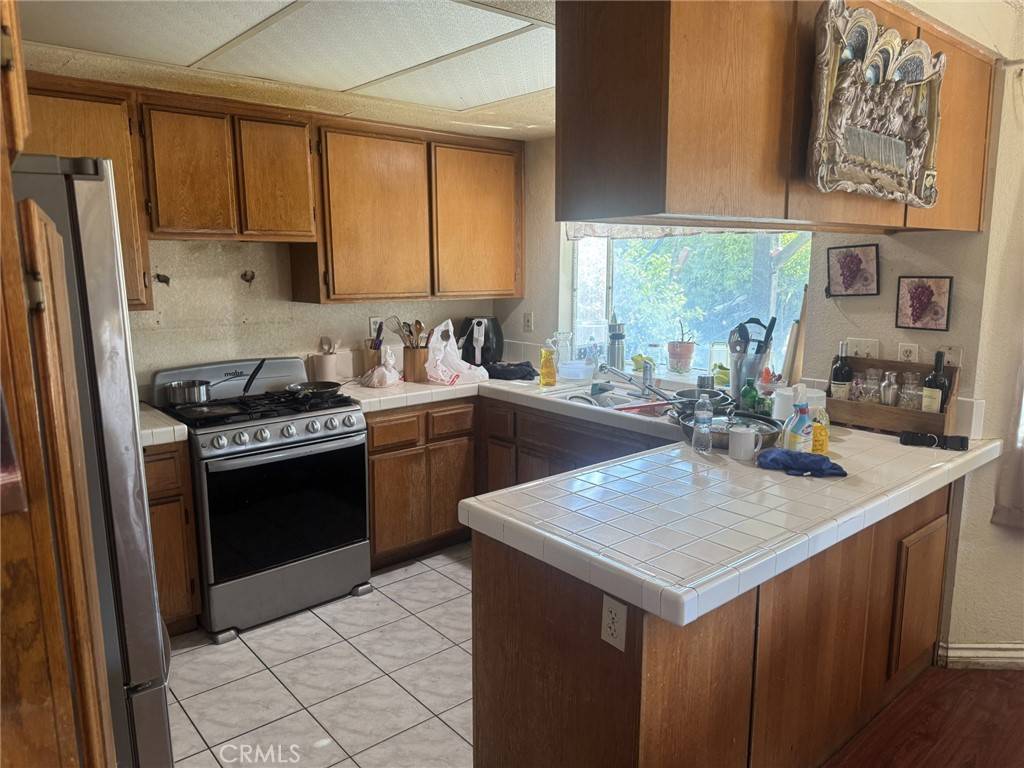 Lake Elsinore, CA 92530,189 N Massachusetts ST