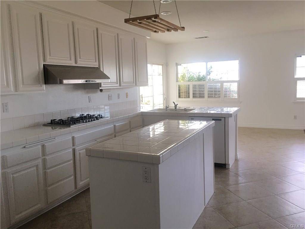 Rancho Cucamonga, CA 91739,5677 Carmello CT