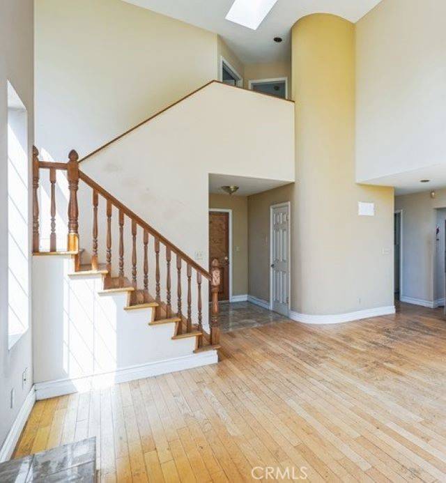 Los Angeles, CA 90065,549 Lotus ST