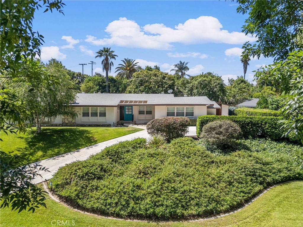 Riverside, CA 92506,1296 Tiger Tail DR