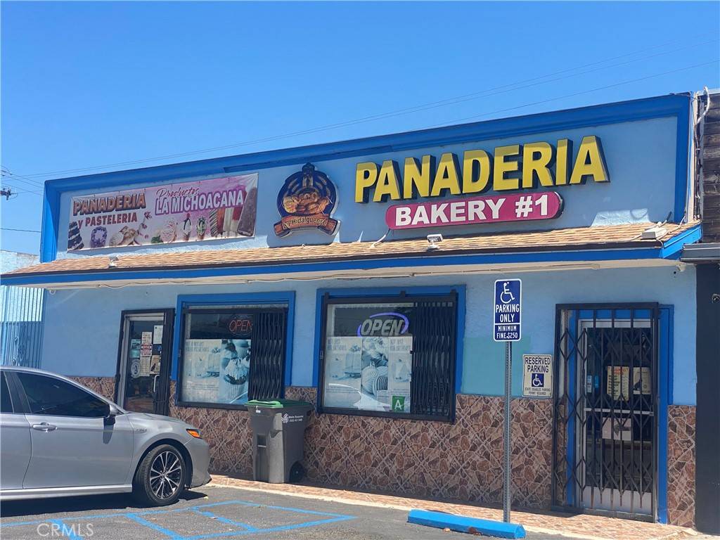 Carson, CA 90810,2609 E Carson ST