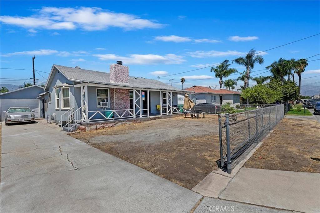 San Bernardino, CA 92410,24976 7th St.