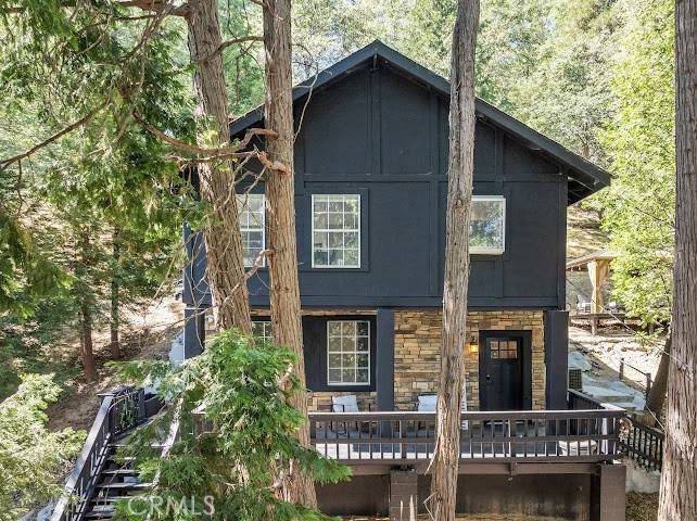 Crestline, CA 92325,24834 Edelweiss DR