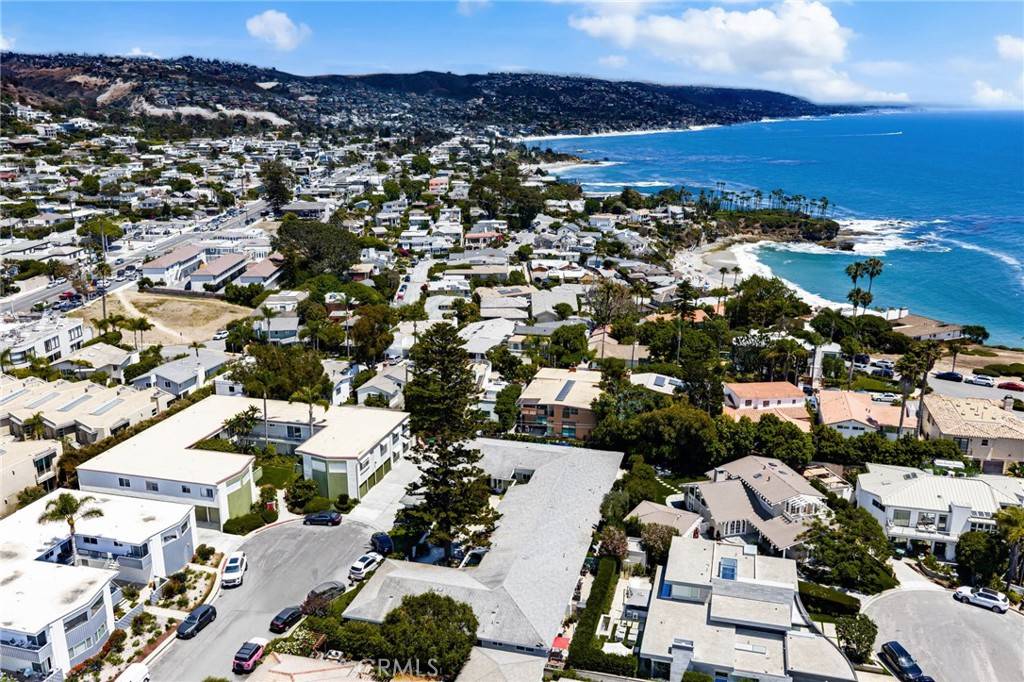Laguna Beach, CA 92651,1575 Via Capri #6