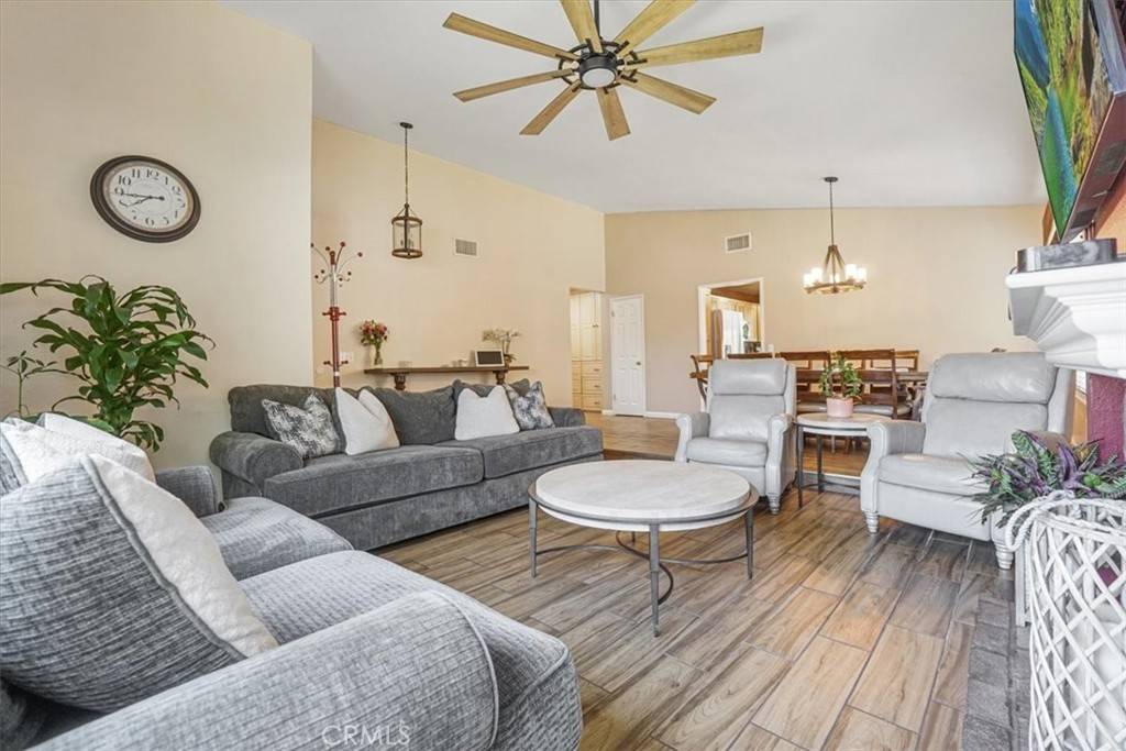 Grand Terrace, CA 92313,22361 Raven WAY