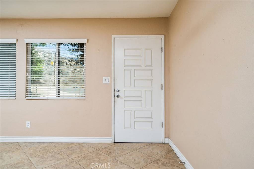 Riverside, CA 92503,3986 Tomlinson