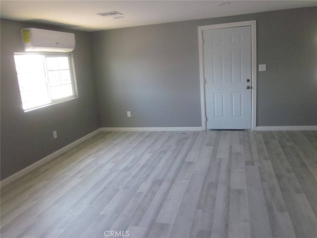 Hemet, CA 92543,332 N Lyon AVE #111