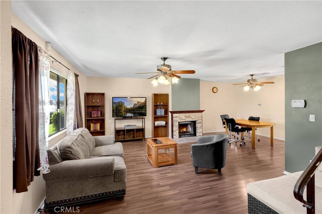 Redlands, CA 92373,2061 W Redlands BLVD #7B
