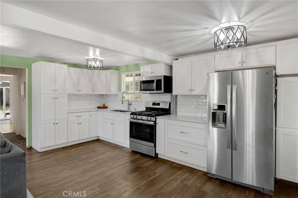 Colton, CA 92324,1003 Stevenson ST