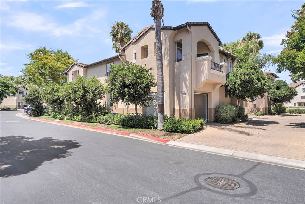 Murrieta, CA 92563,30462 Pelican #B