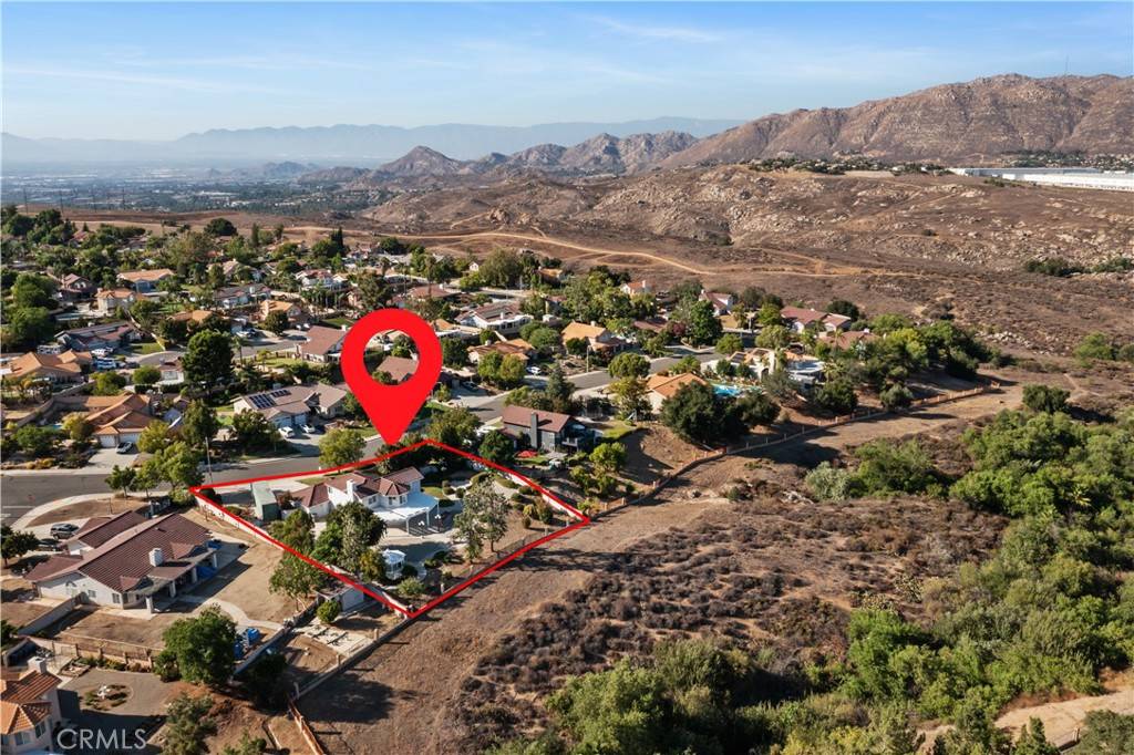 Riverside, CA 92506,646 Lakewood DR
