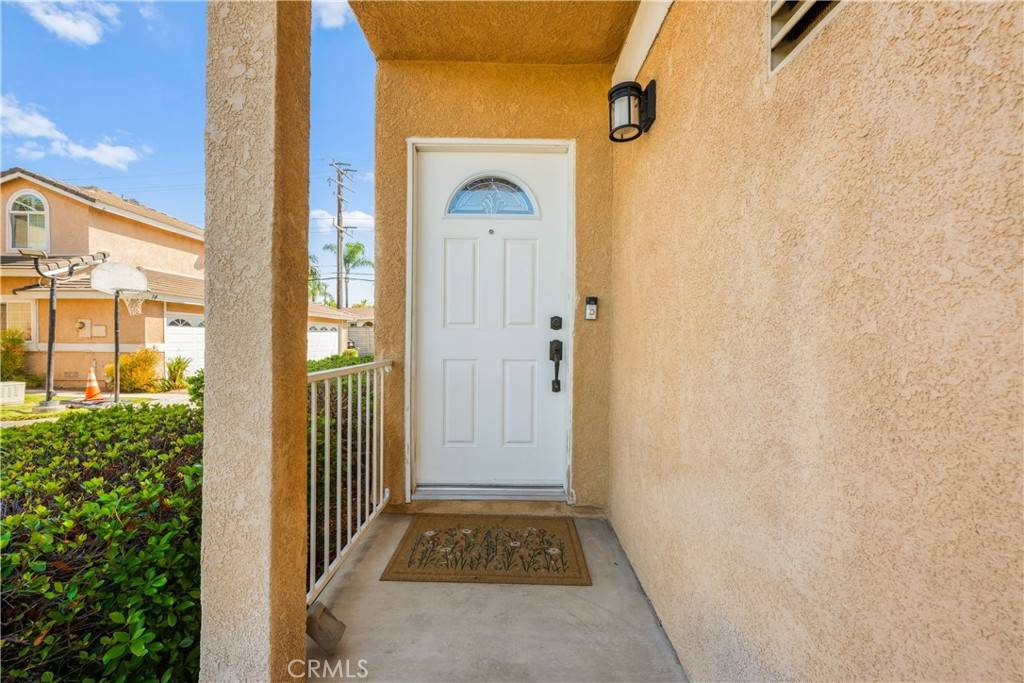 Pico Rivera, CA 90660,9900 Tagus ST #17