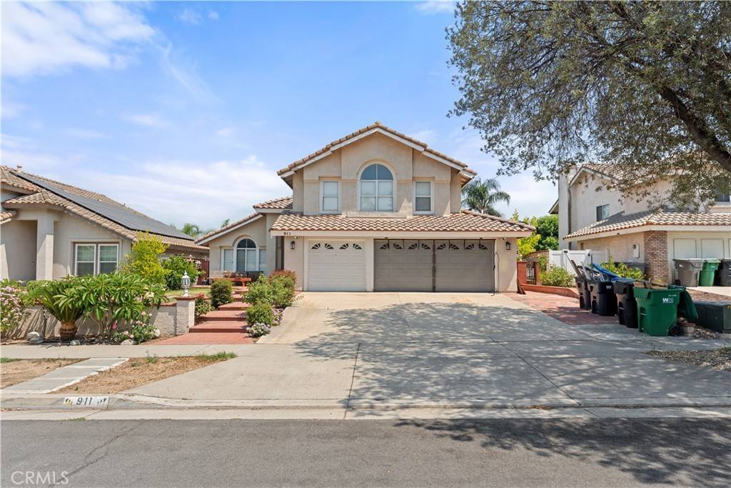 Corona, CA 92878,911 Homestead RD
