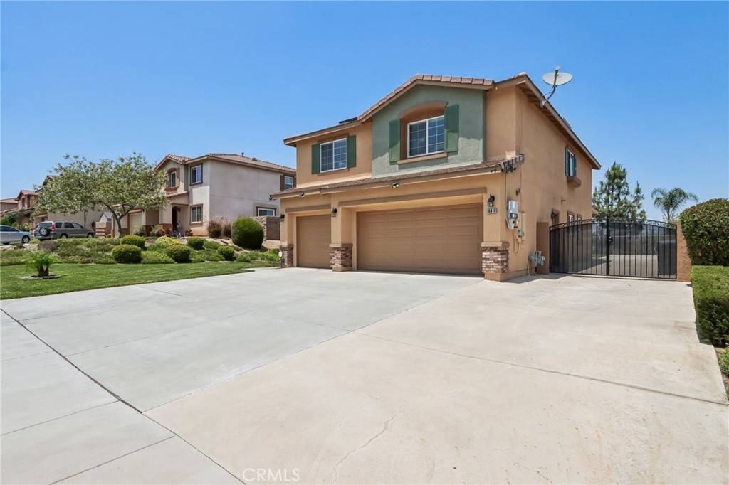 Riverside, CA 92508,18418 Whitewater WAY