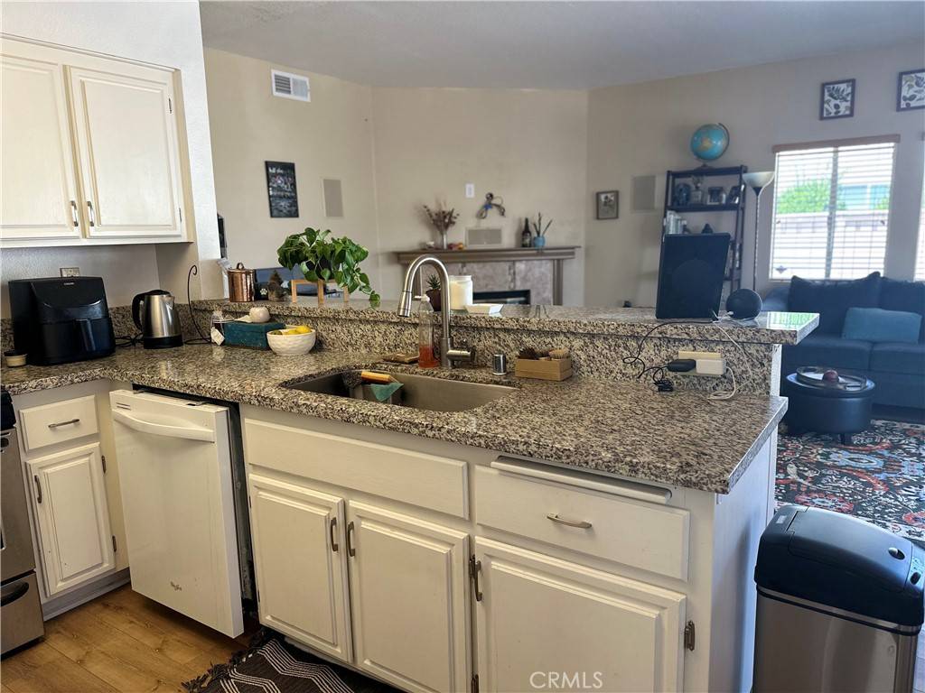 22628 Weatherly CT Wildomar, CA 92595