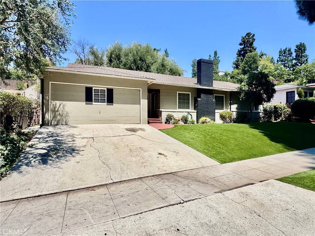 Whittier, CA 90601,13707 Philadelphia ST