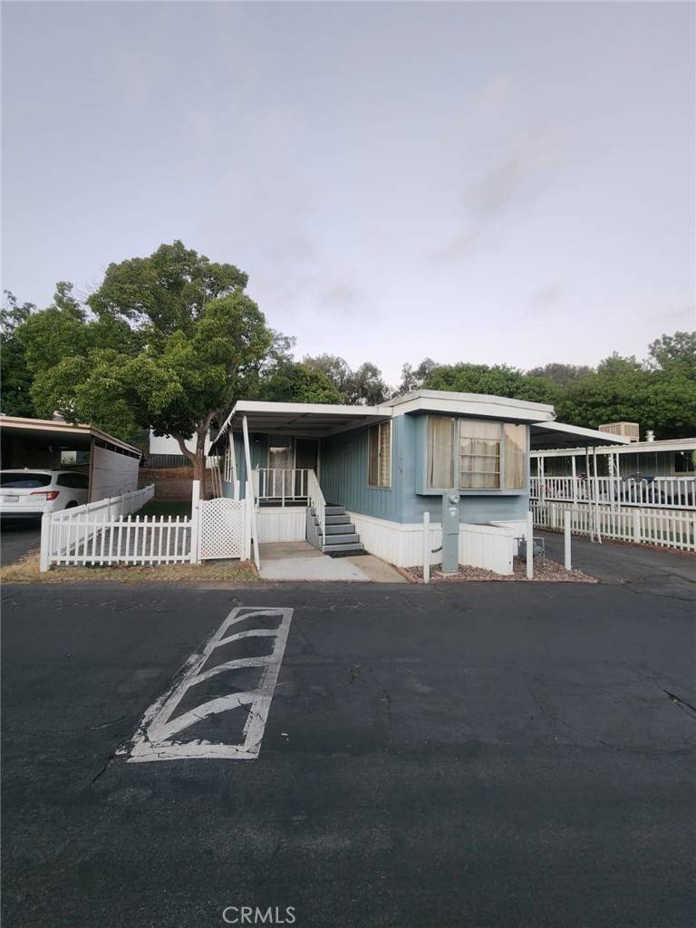 El Cajon, CA 92021,351 E Bradley #19