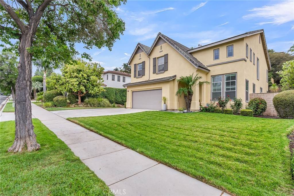 Corona, CA 92882,3090 Mangular AVE
