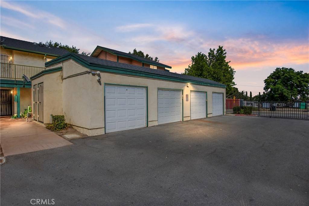 San Bernardino, CA 92407,2652 Shadow Hills DR