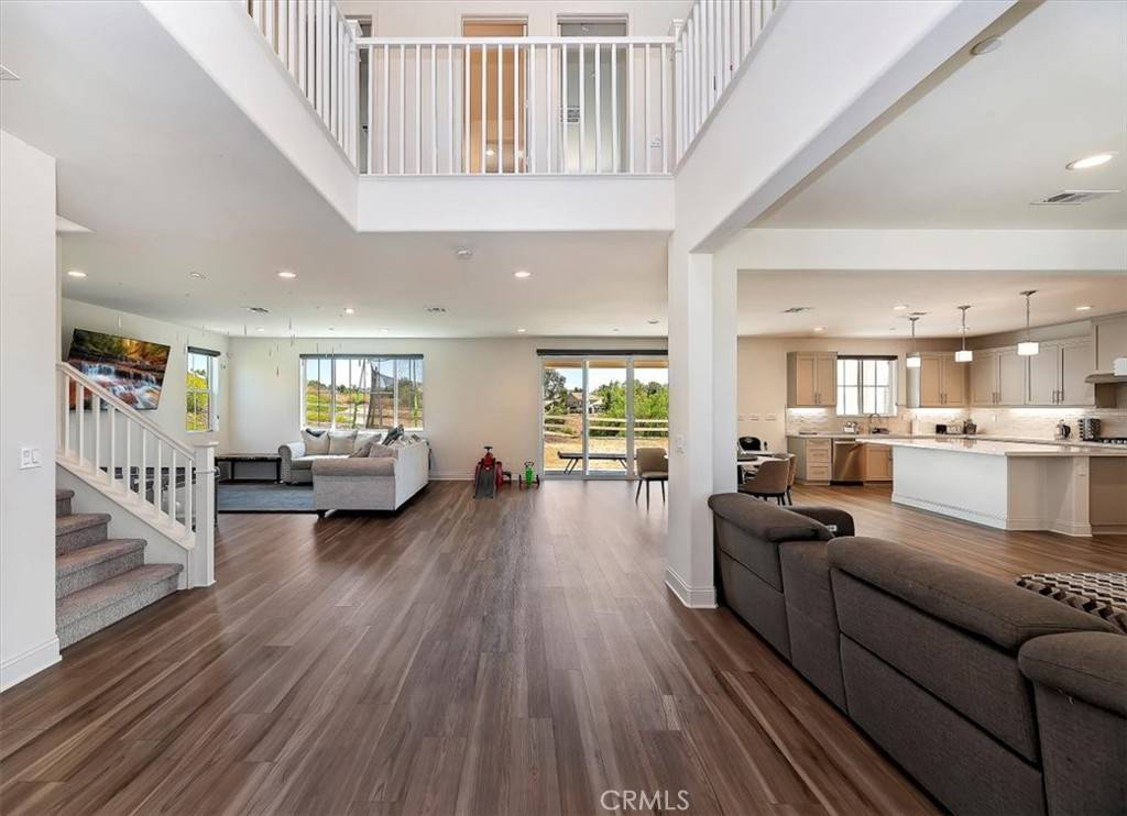 Riverside, CA 92506,1268 Matterhorn DR