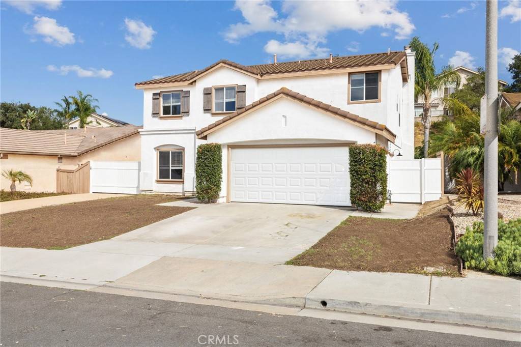 Oceanside, CA 92056,1323 Cottonwood DR