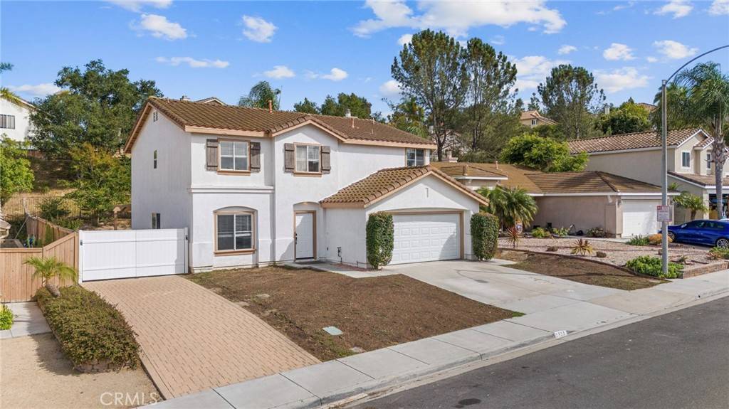 Oceanside, CA 92056,1323 Cottonwood DR