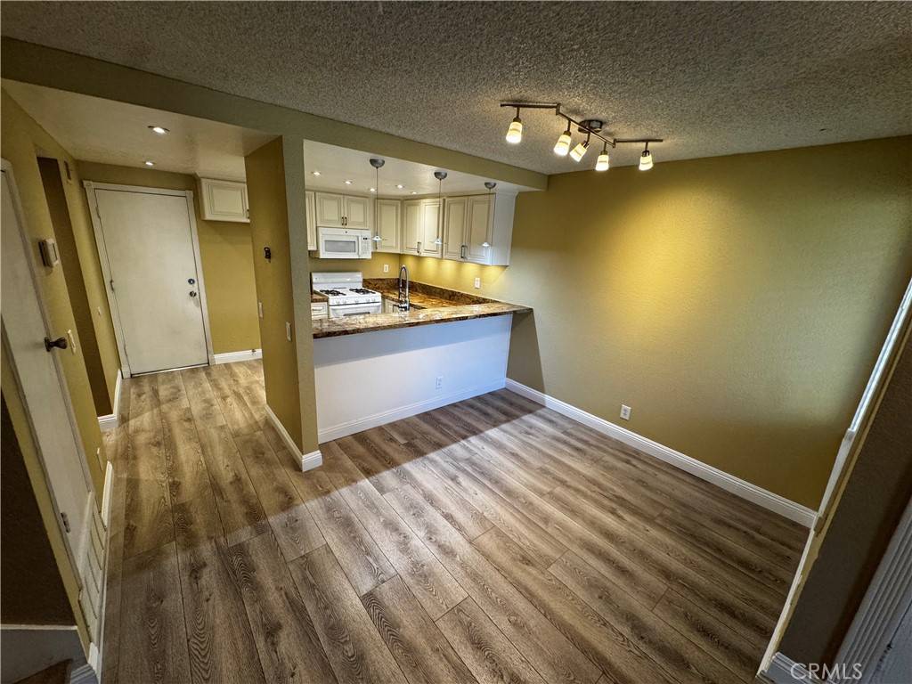 Ontario, CA 91762,1031 S Palmetto AVE #J8