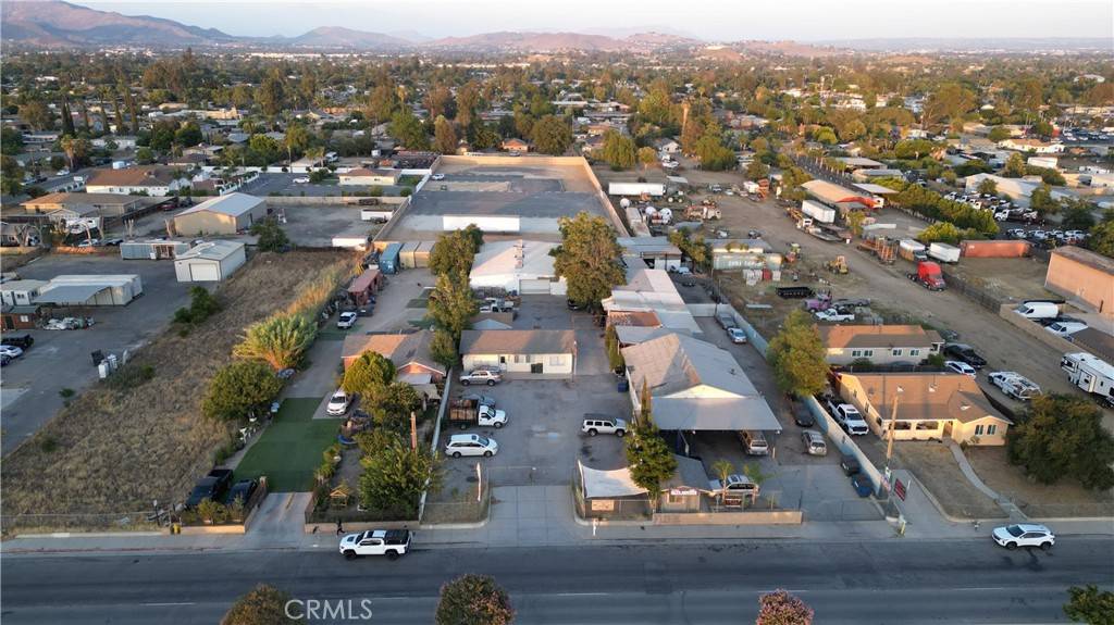 Jurupa Valley, CA 91752,5064 Etiwanda AVE