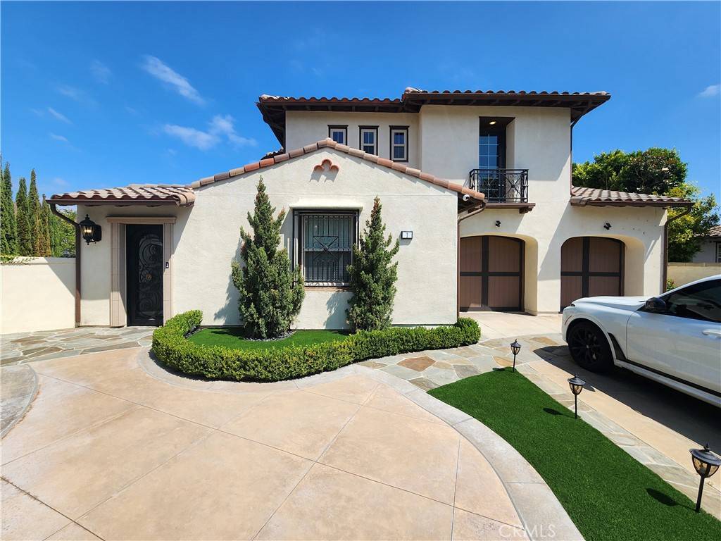 Ladera Ranch, CA 92694,1 David ST