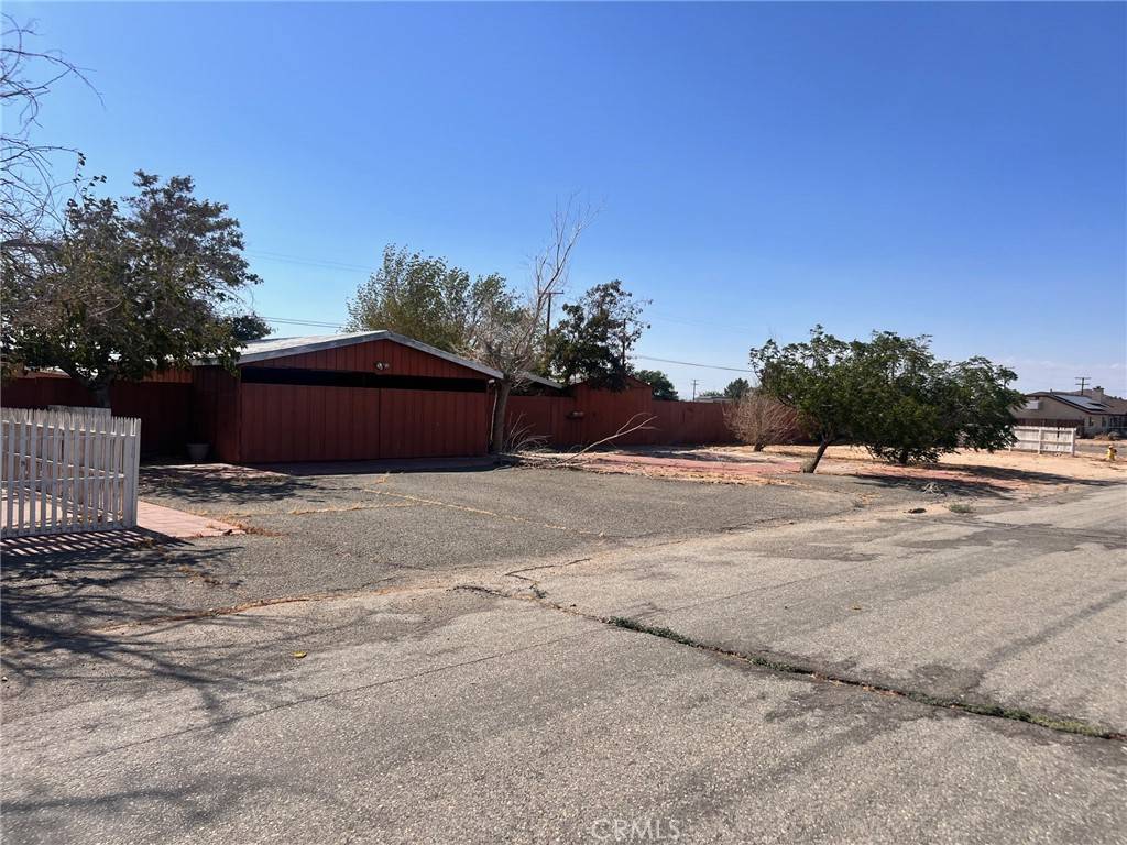 North Edwards, CA 93523,13227 Flint ST