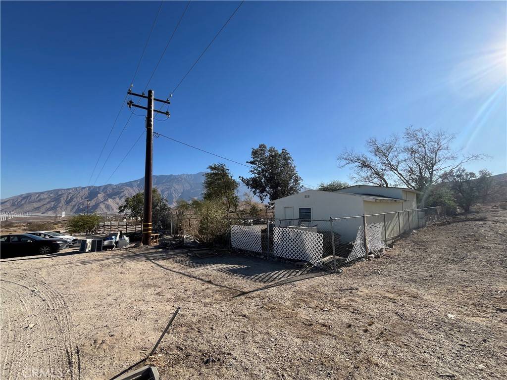 Whitewater, CA 92282,60975 Oleander ST