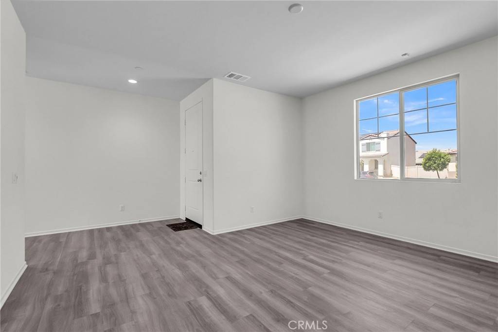 San Jacinto, CA 92582,1443 Babbling Brook PL