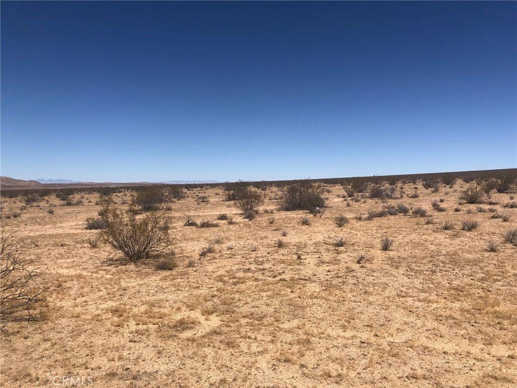 Adelanto, CA 92301,0 Kenwood RD
