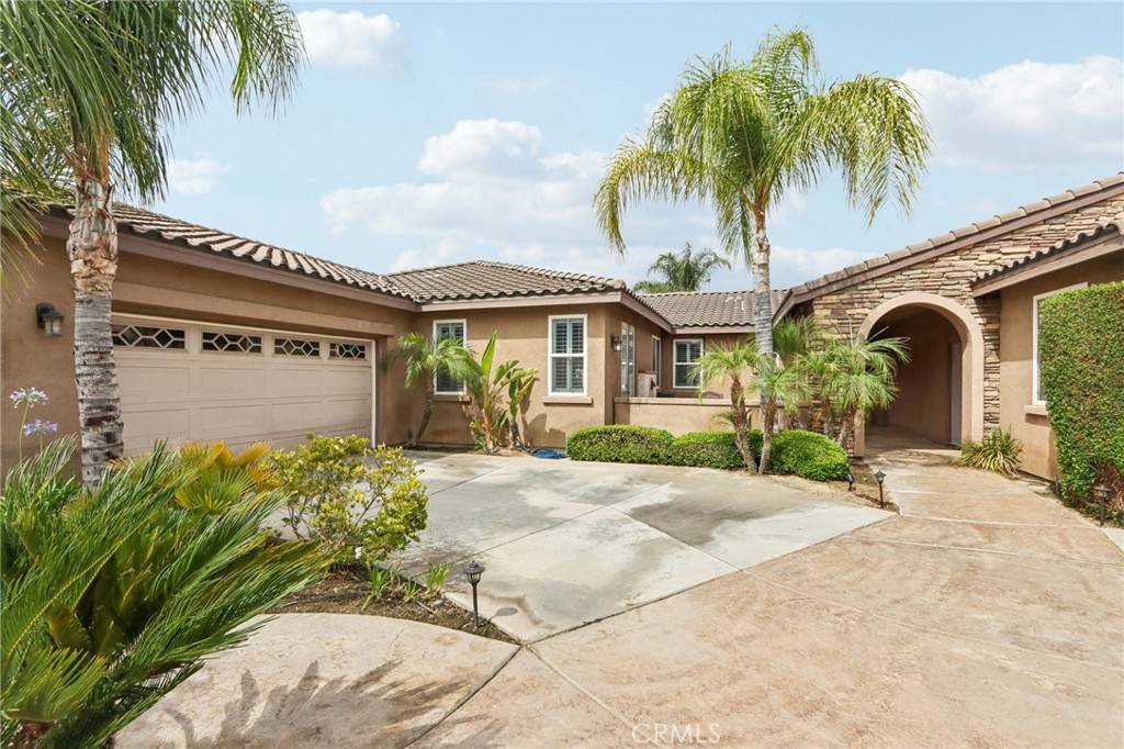 Riverside, CA 92504,16577 Edge Gate DR
