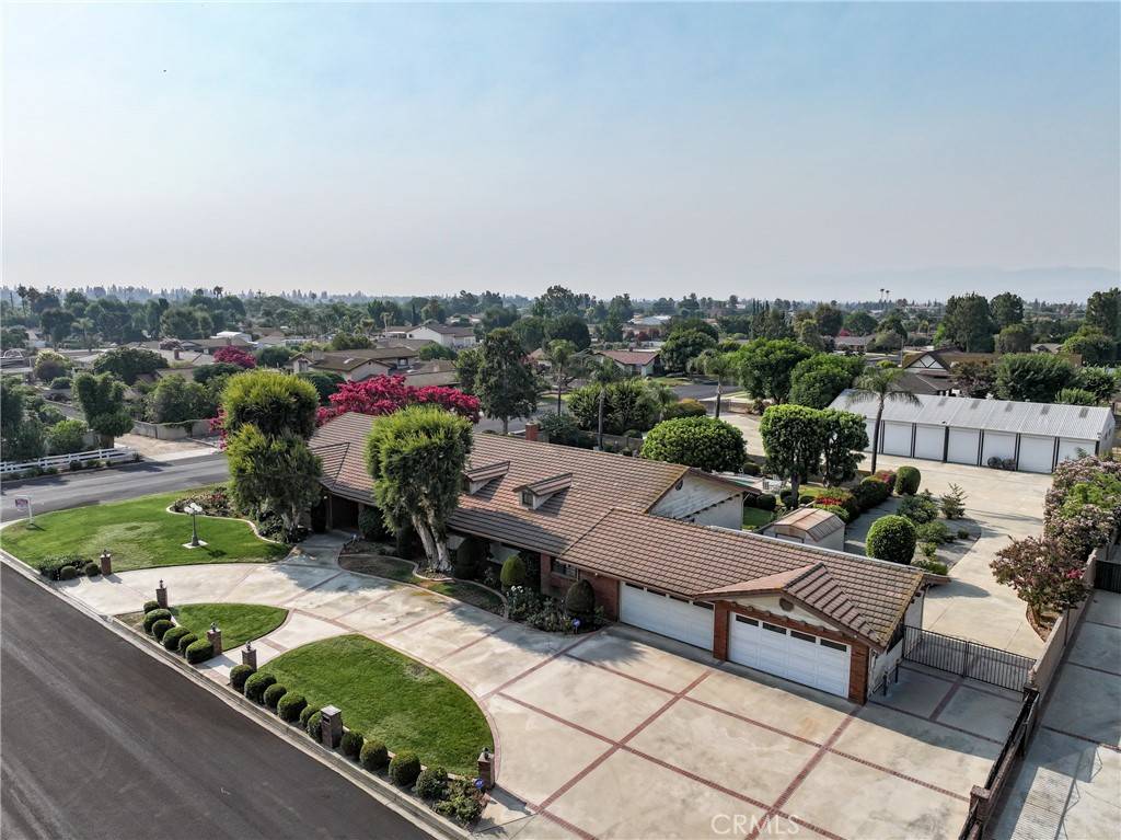 Chino, CA 91710,5483 Dover ST