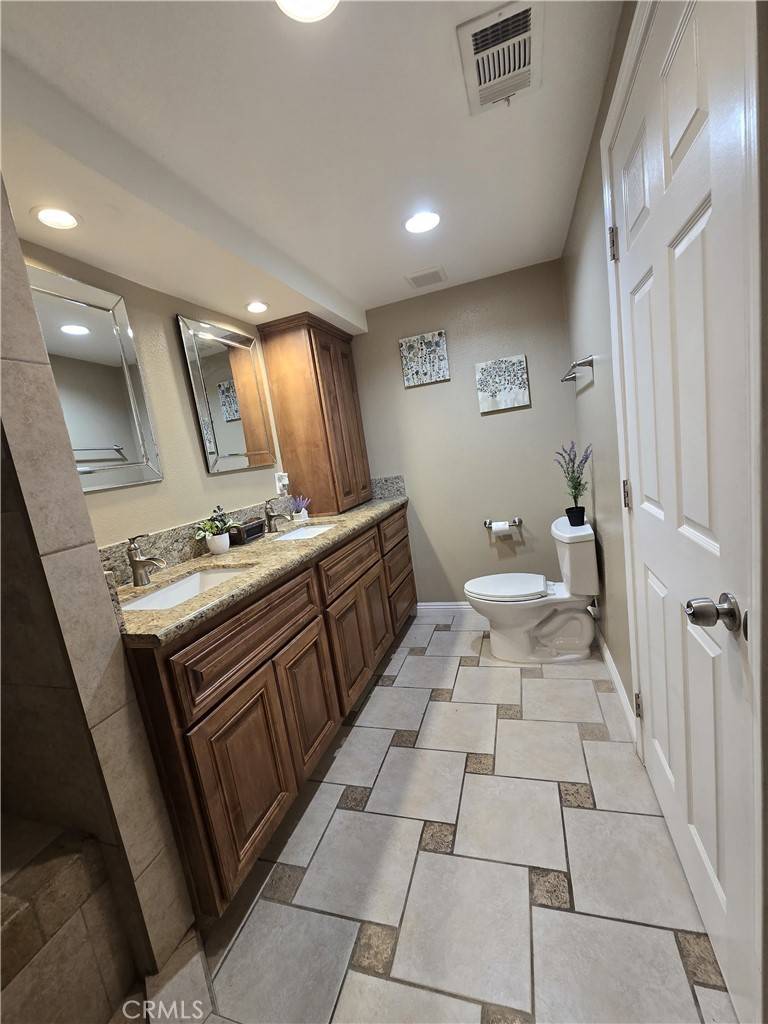 Loma Linda, CA 92354,10422 Mountain View AVE