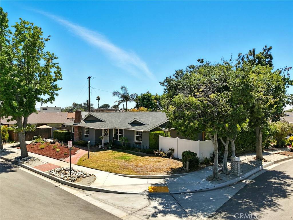Monrovia, CA 91016,804 Naples ST