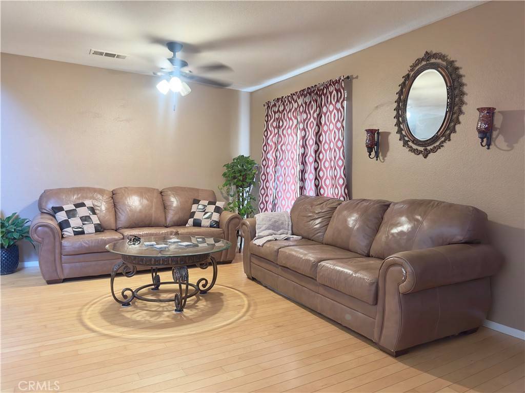 Perris, CA 92571,1204 Lilac Ridge