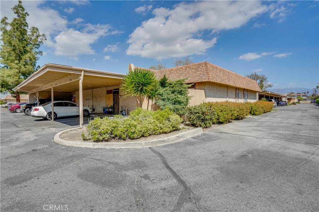 Hemet, CA 92543,612 S Santa Fe ST #4