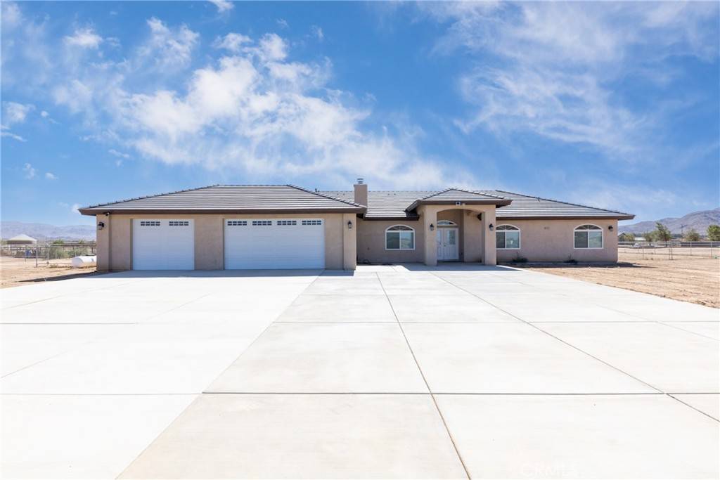 Apple Valley, CA 92307,14625 Olema RD