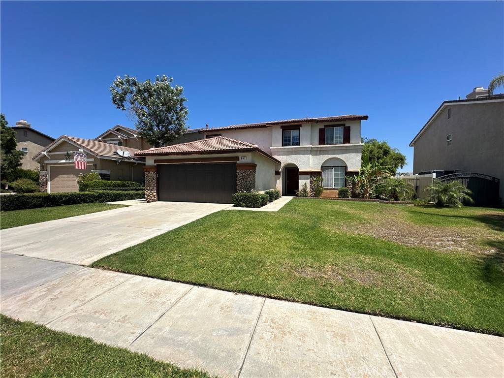 Corona, CA 92882,841 Moyano CIR
