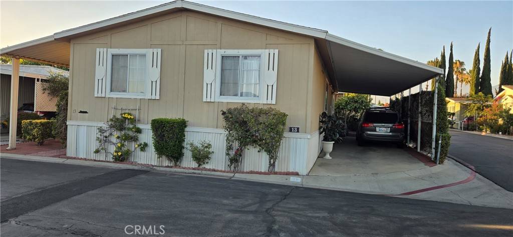 Ontario, CA 91764,2139 E 4th ST #13