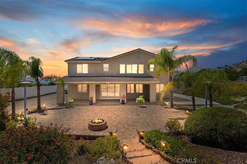 Riverside, CA 92504,17426 Fairbreeze CT