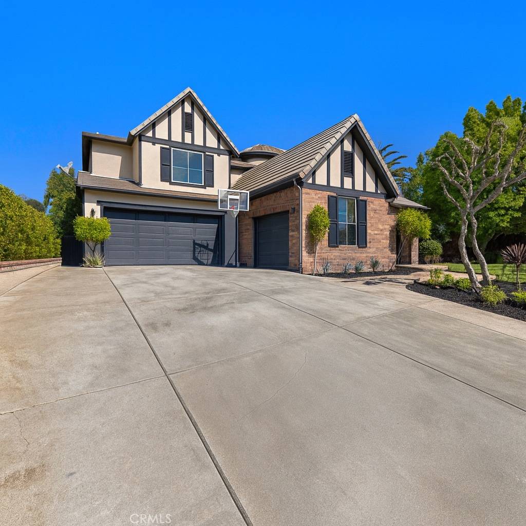 Murrieta, CA 92562,27126 Coral Bells WAY