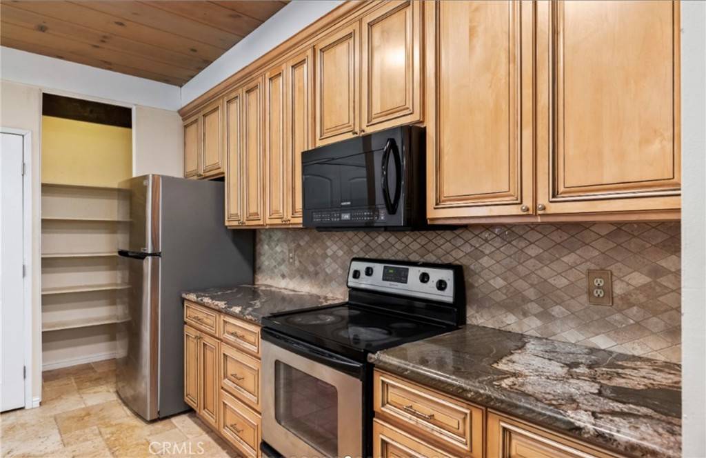 Fremont, CA 94538,39090 Presidio WAY #233