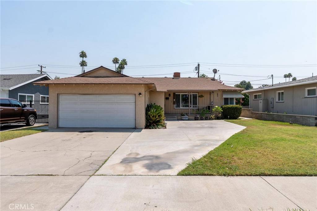 Riverside, CA 92504,6844 Palomar WAY