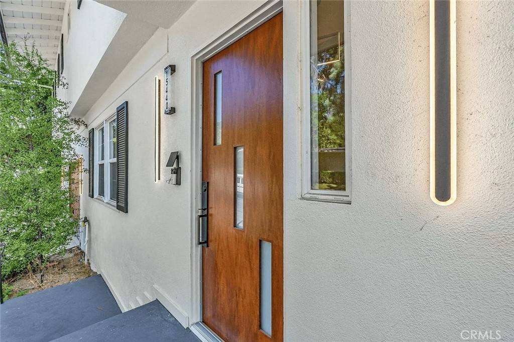 Los Angeles, CA 90077,15440 Hamner DR