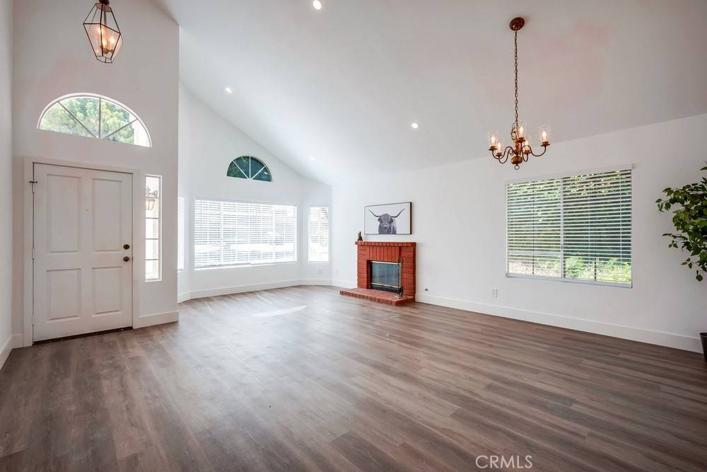 Corona, CA 92881,2136 Wembley LN